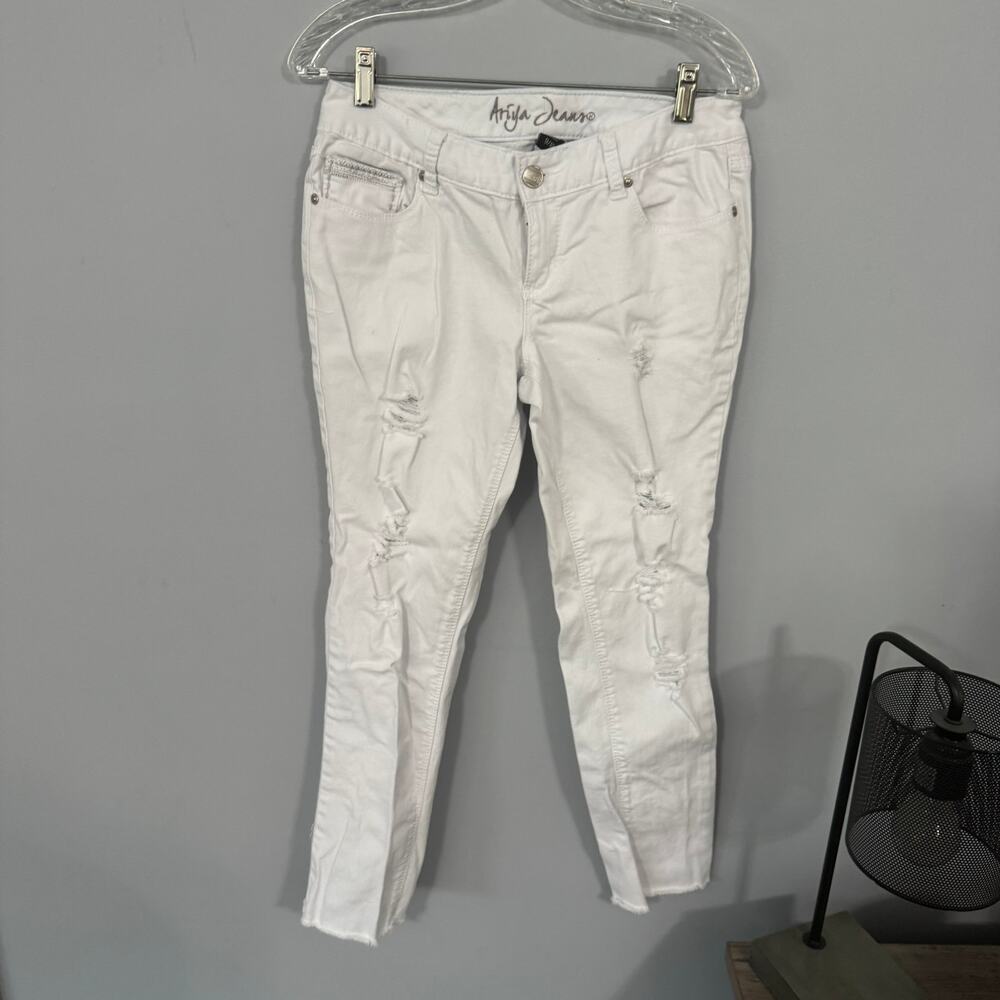 Ariya Jeans White Distressed Skinny Jeans Juniors Size 9 Women's Size 10 Spandex